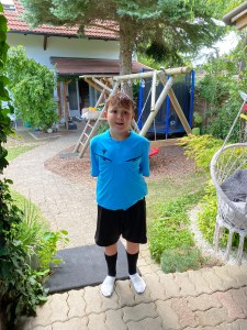 Macron Referee auch für Kids 1